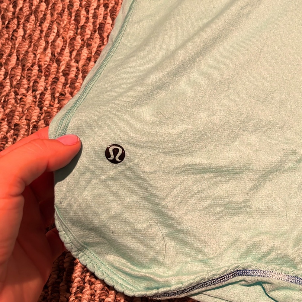 Lululemon tank - Picture 3 of 3